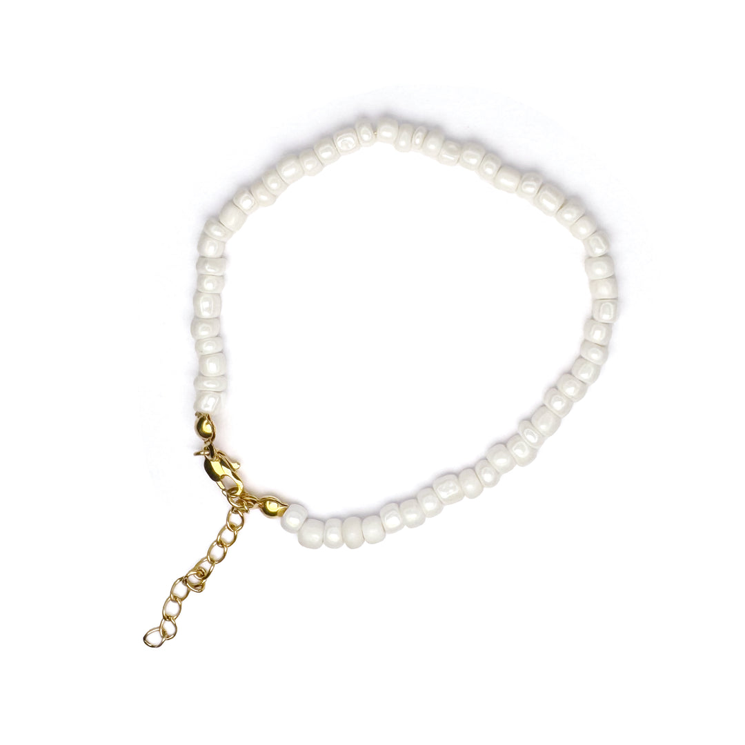 JBØRN Mum Beaded Bracelet Pearl - Personalisable Baby Products Sold and Personalised by JustBørn