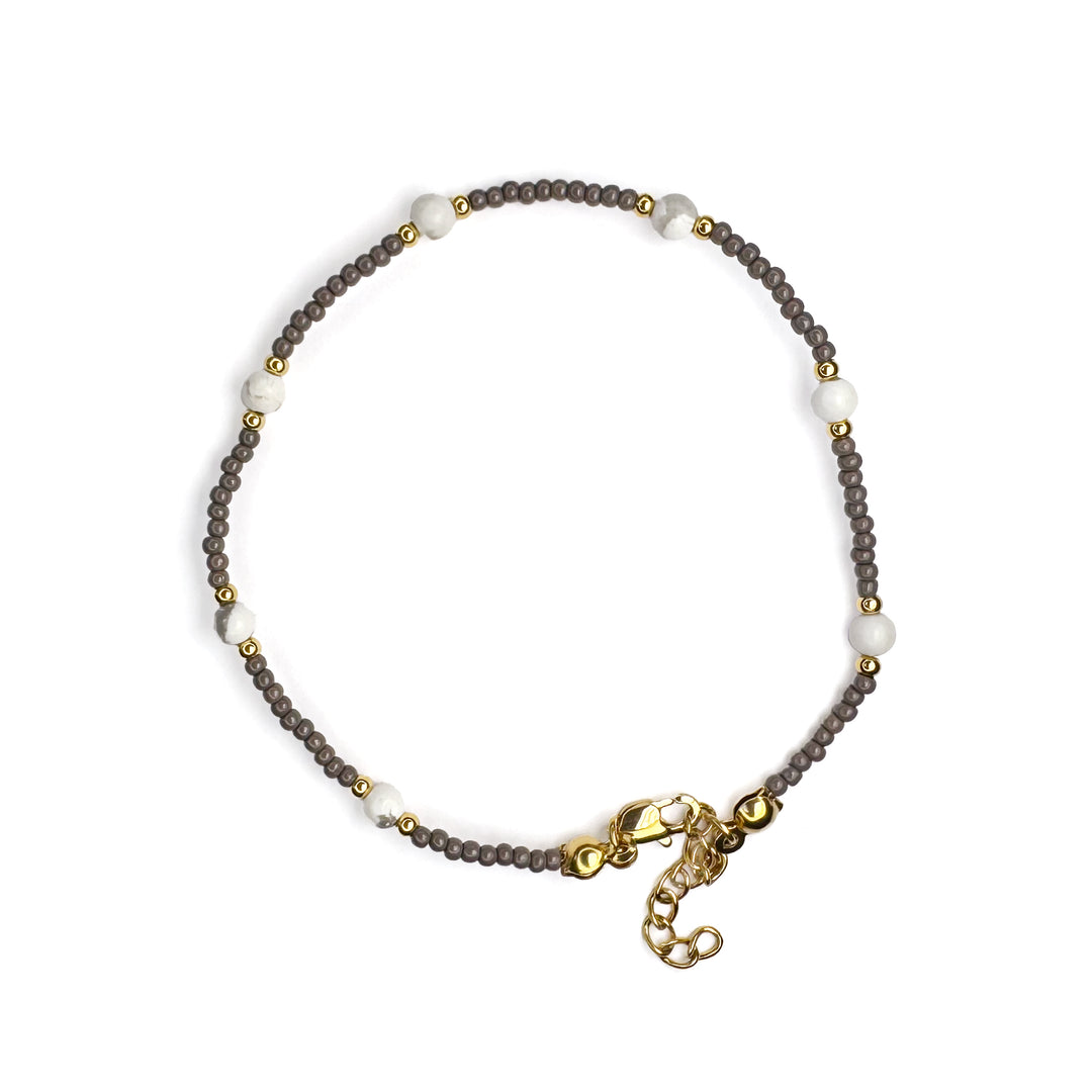 JBØRN Mum Beaded Bracelet Black - Personalisable Baby Products Sold and Personalised by JustBørn