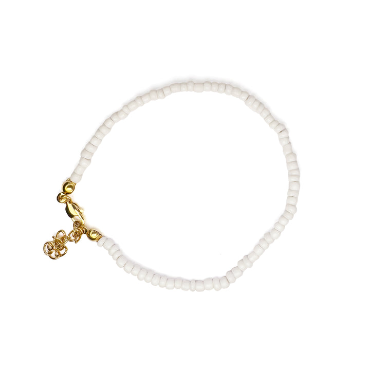 JBØRN Mum Beaded Bracelet White - Personalisable Baby Products Sold and Personalised by JustBørn