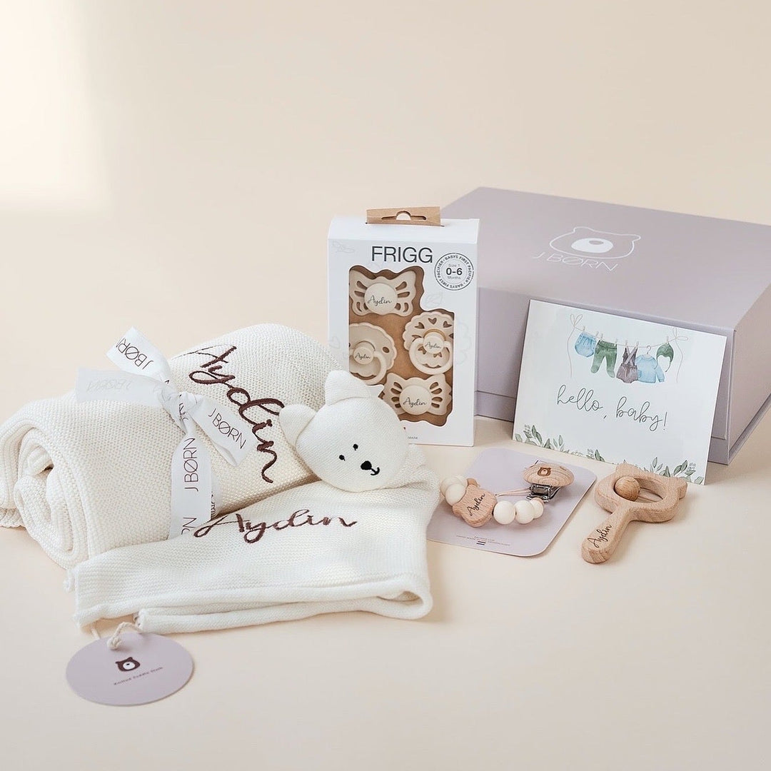 JBØRN Baby Gift Set | Luxury Newborn Bundle Ivory - Personalisable Baby Products Sold and Personalised by JustBørn