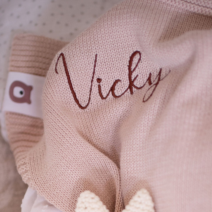 JBØRN Knitted Blanket - Personalisable Baby Products Sold and Personalised by JustBørn