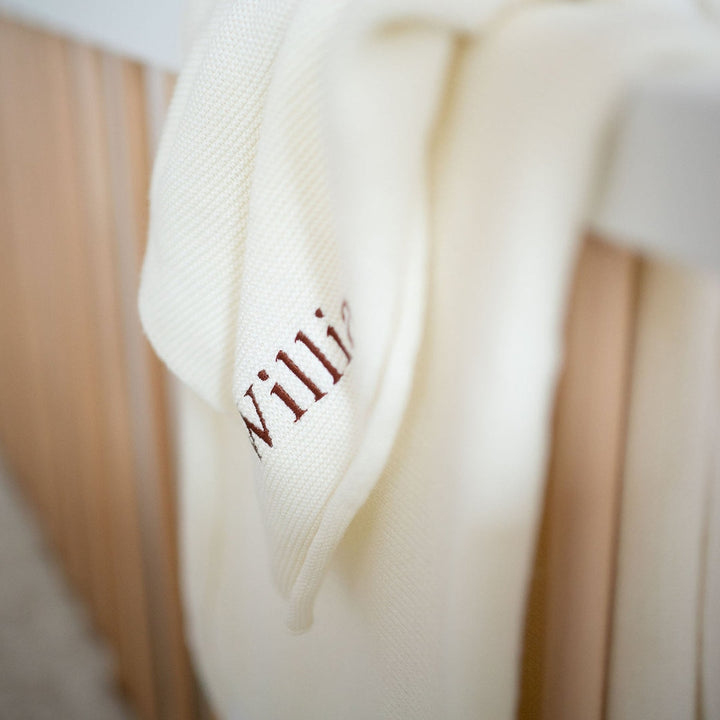 JBØRN Baby Gift Set | Knitted Blanket & Comforter - Personalisable Baby Products Sold and Personalised by JustBørn