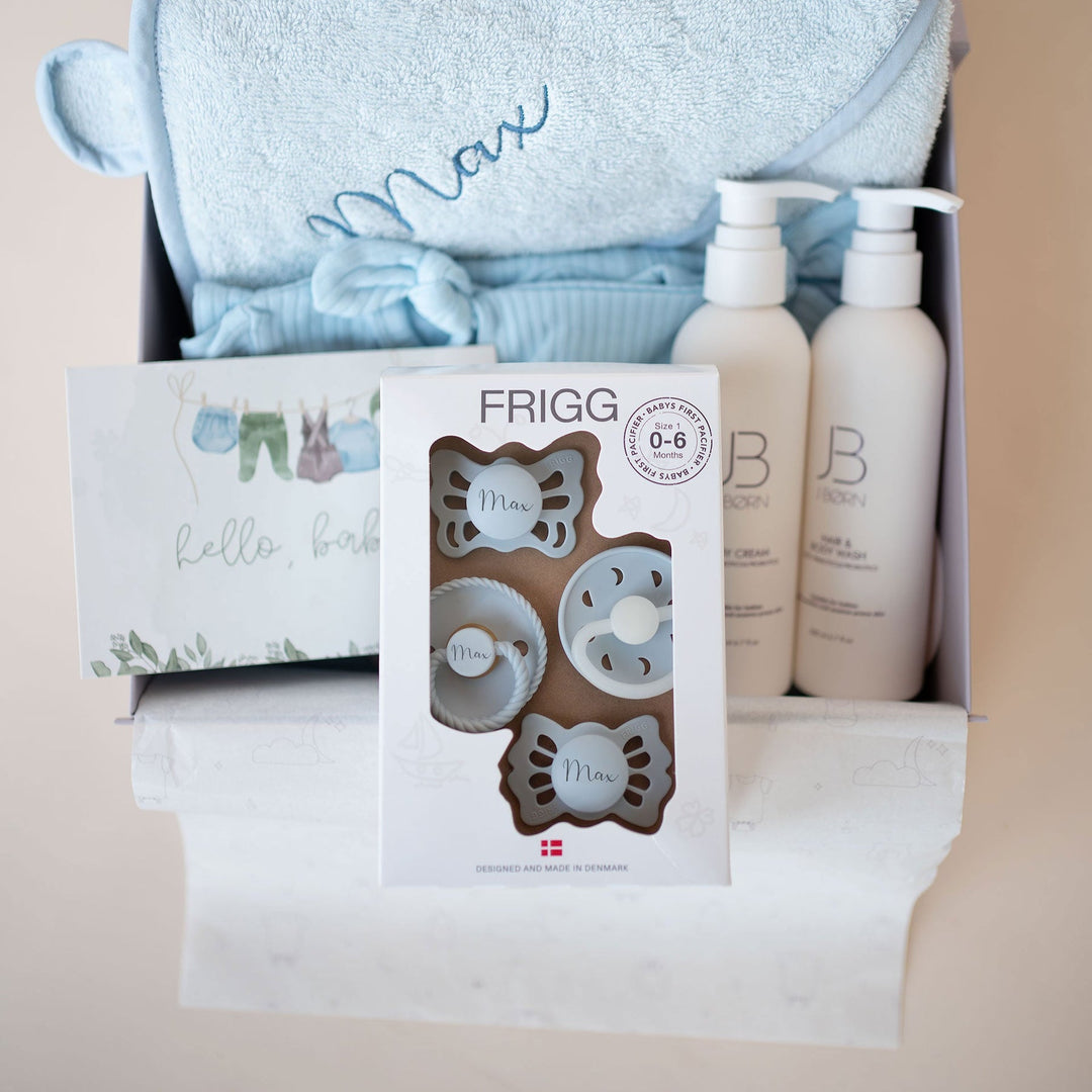 JBØRN New Born Gift Set | First Pacifiers, Organic Cotton Towel, Sleep Suit & Skin Care Set - Personalisable Baby Products Sold and Personalised by JustBørn