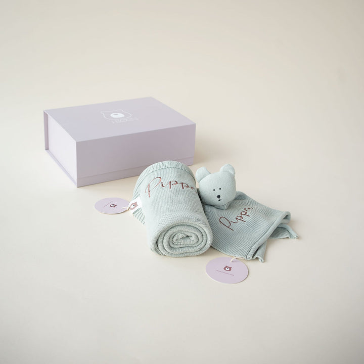 JBØRN Baby Gift Set | Knitted Blanket & Comforter - Personalisable Baby Products Sold and Personalised by JustBørn