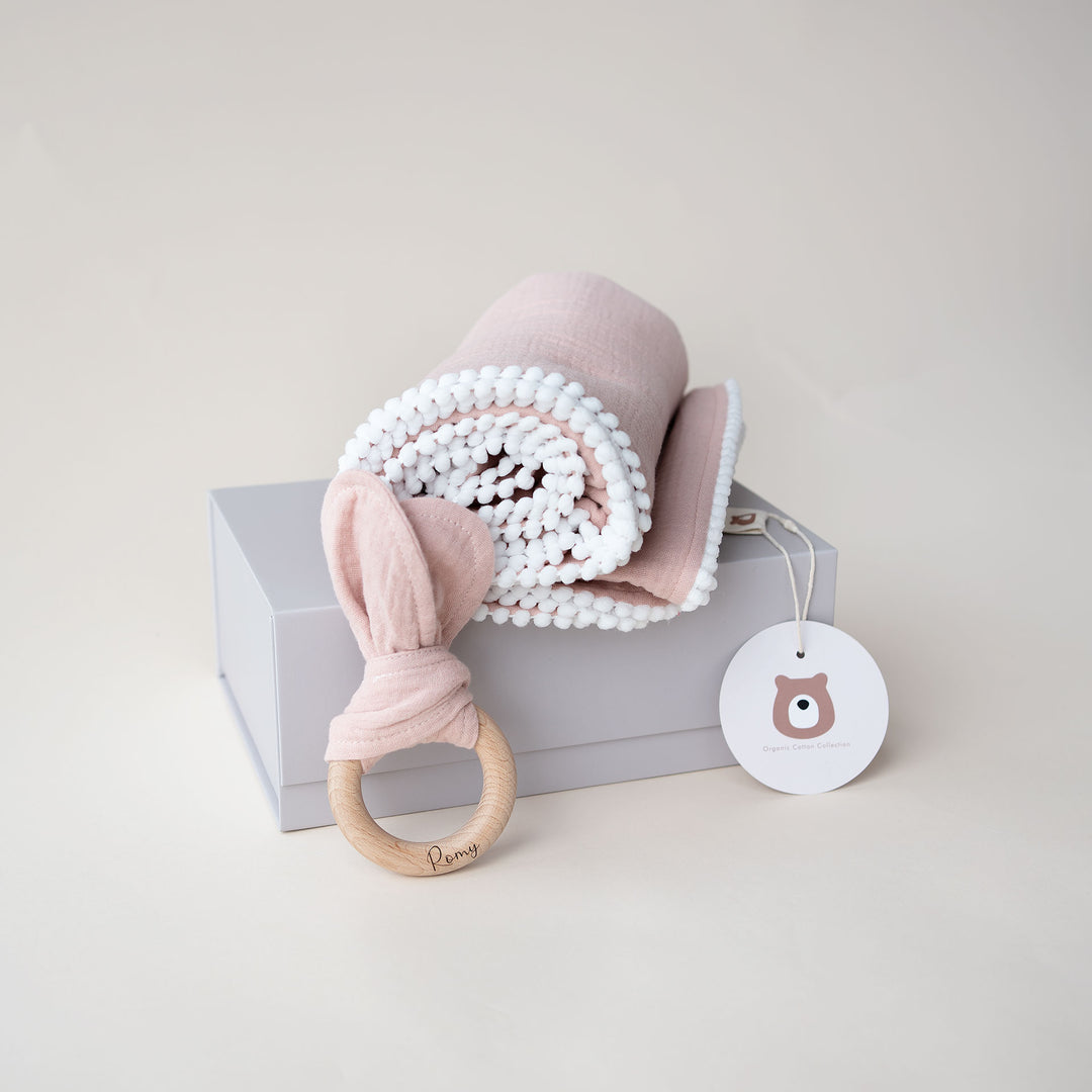 JBØRN Muslin Blanket & Wooden Teether Set | Organic Cotton Baby Swaddle - Personalisable Baby Products Sold and Personalised by JustBørn