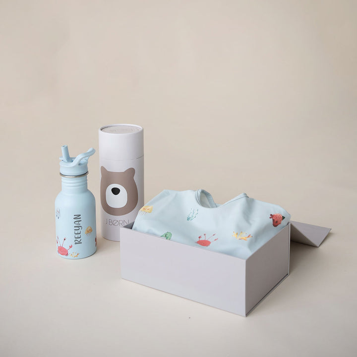 JBØRN First Birthday Gift Set | Personalised Water Bottle & Matching Sleeved Bib - Personalisable Baby Products Sold and Personalised by JustBørn