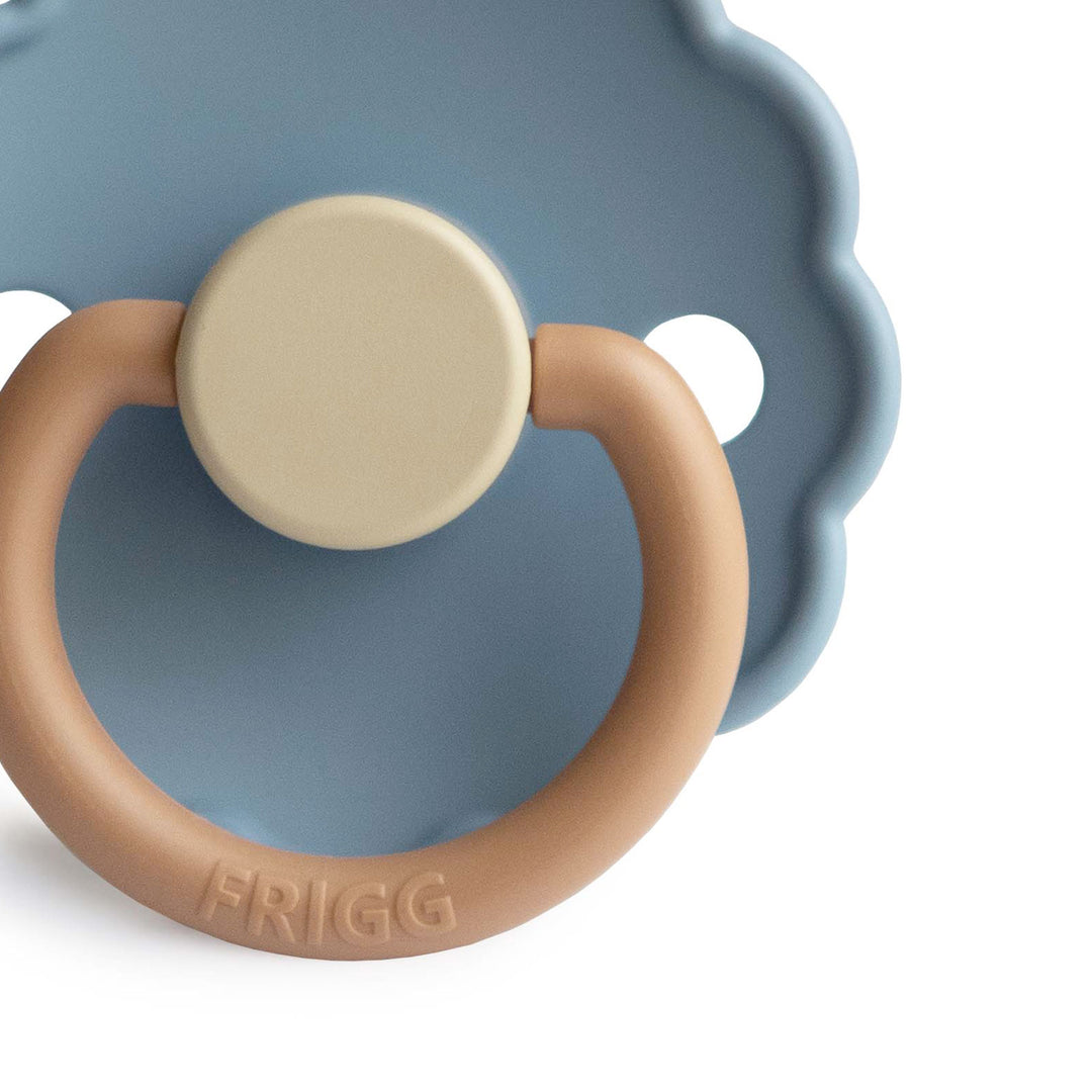 FRIGG Daisy Bloom Silicone Pacifier Breeze - Personalisable Baby Products Sold and Personalised by JustBørn