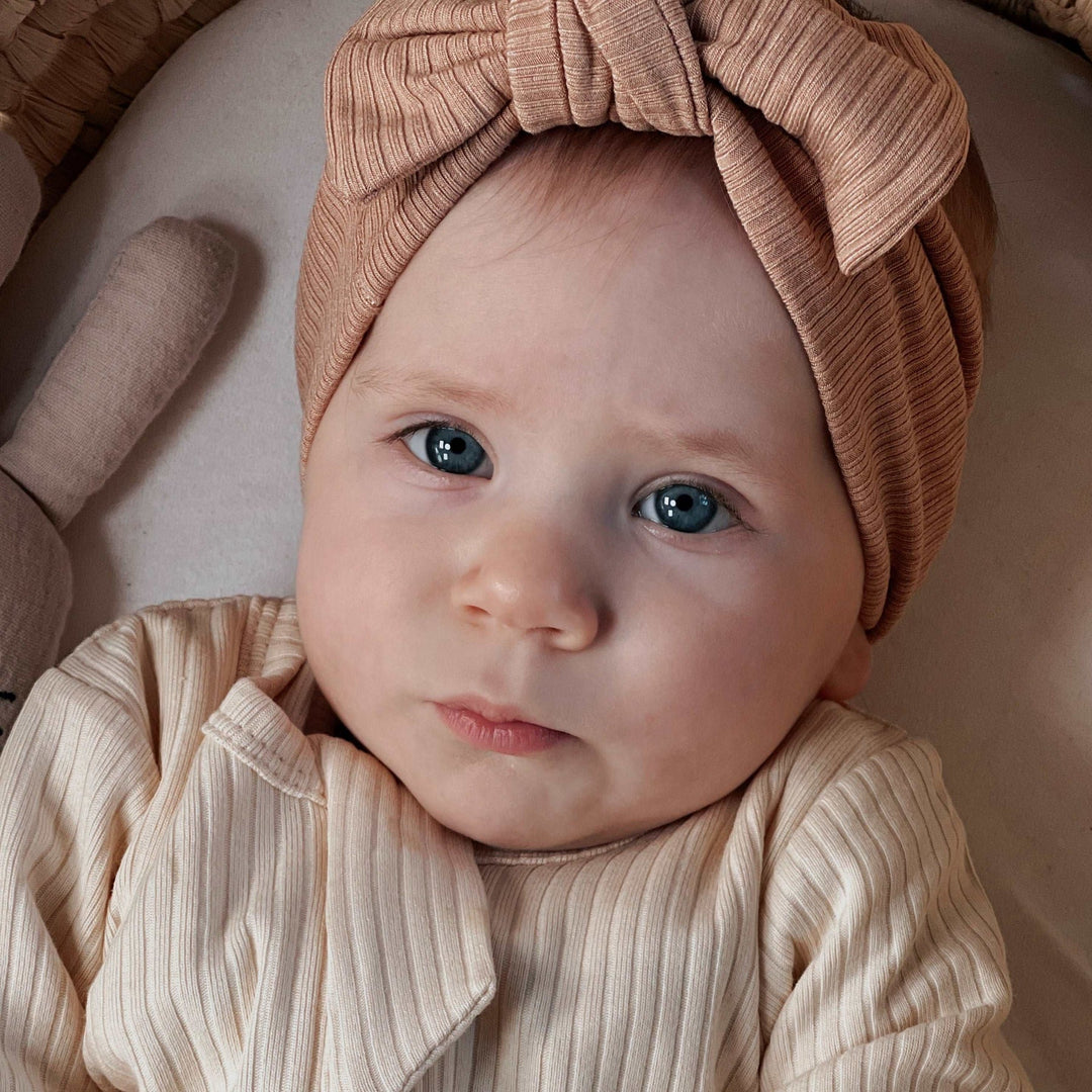 JBØRN Organic Cotton Sleepsuit & Knitted Blanket Set - Personalisable Baby Products Sold and Personalised by JustBørn