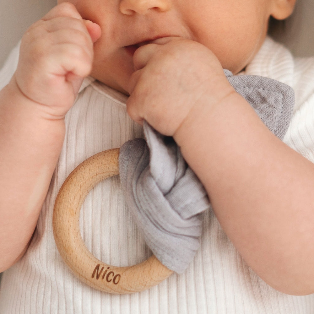 JBØRN Muslin Blanket & Wooden Teether Set | Organic Cotton Baby Swaddle - Personalisable Baby Products Sold and Personalised by JustBørn