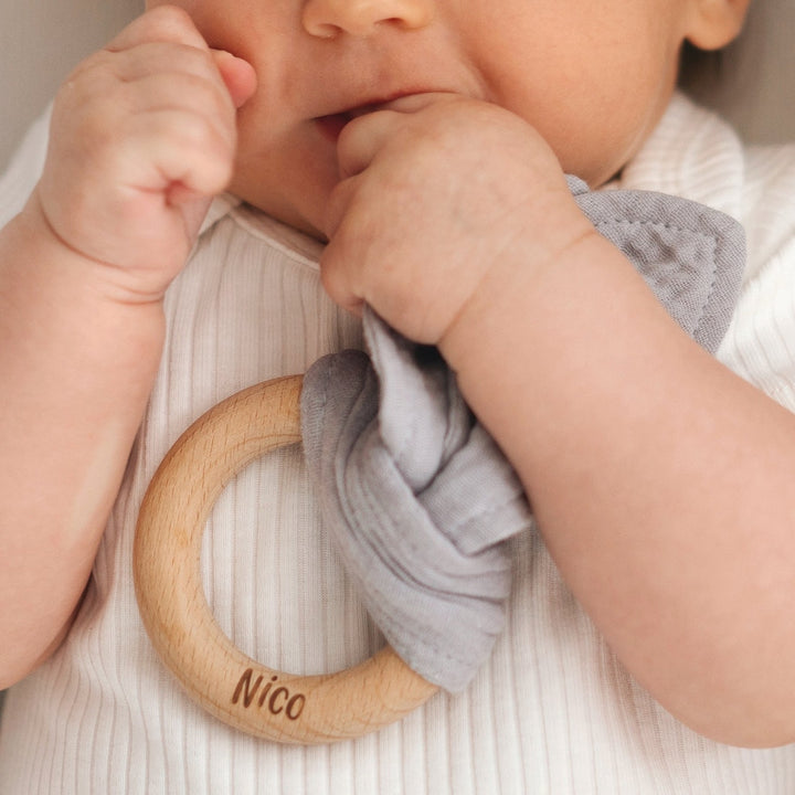 JBØRN Muslin Blanket & Wooden Teether Set | Organic Cotton Baby Swaddle - Personalisable Baby Products Sold and Personalised by JustBørn