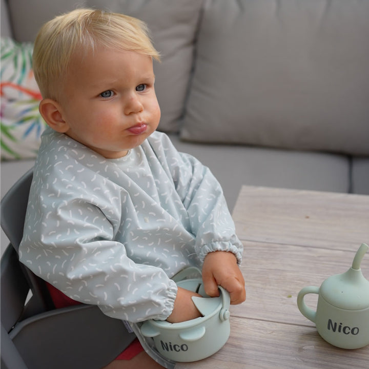 JBØRN Baby Snack Cup With Lid & Handle - Personalisable Baby Products Sold and Personalised by JustBørn