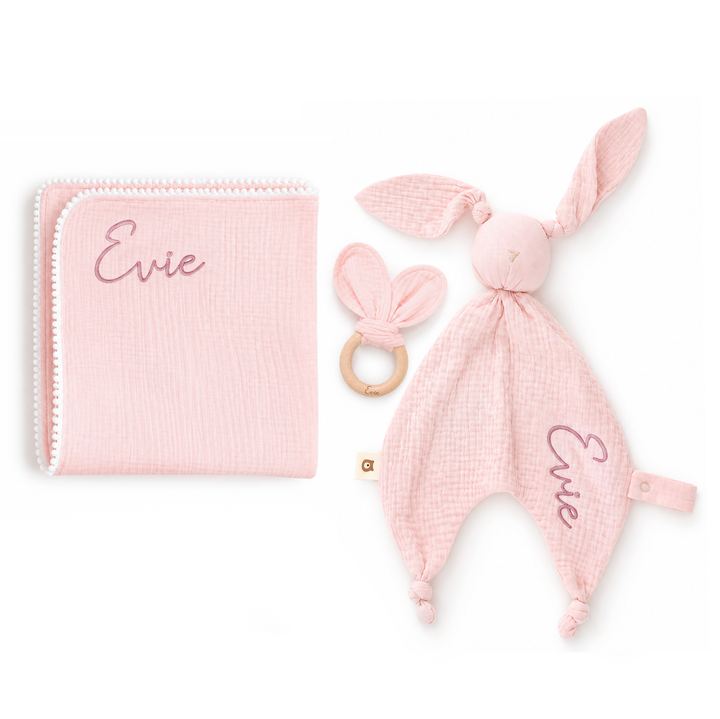 JBØRN Baby-Geschenkset | Bio-Baumwoll-Mulltuch, Kuscheldecke & Beißring-Set