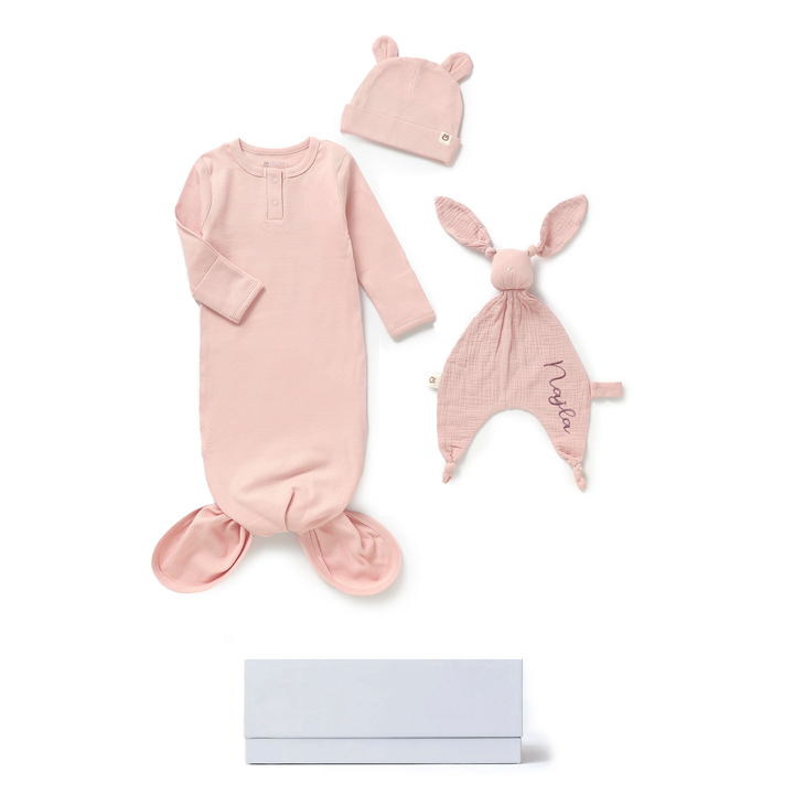 JBØRN Baby Gift Set | Organic Cotton Sleeping Gown & Comforter Gift Set Blush - Personalisable Baby Products Sold and Personalised by JustBørn