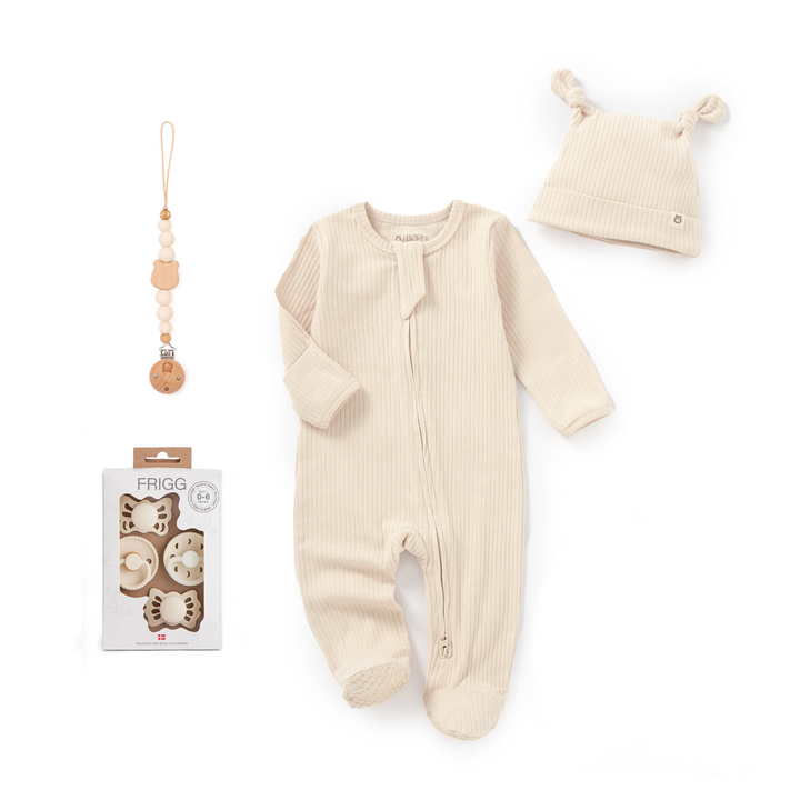 JBØRN x FRIGG Baby Gift Set | Organic Cotton Sleepsuit, First Pacifiers & Matching Clip First Pacifiers & Matching Sleepsuit Set | Cream - Personalisable Baby Products Sold and Personalised by JustBørn