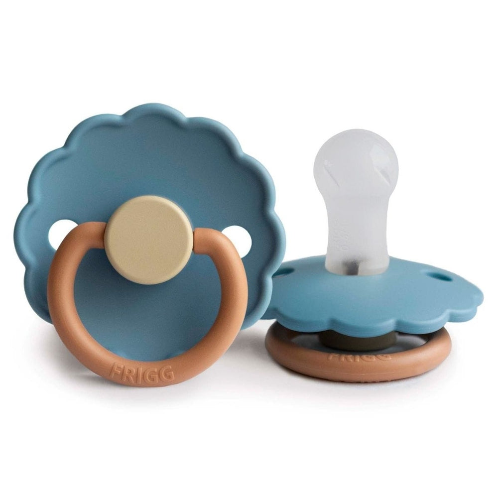 FRIGG Daisy Bloom Silicone Pacifier Breeze - Personalisable Baby Products Sold and Personalised by JustBørn