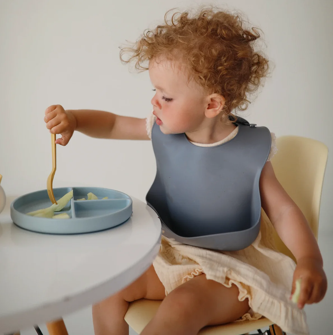 JBØRN Silicone Baby Feeding Bib in Gift Box - Personalisable Baby Products Sold and Personalised by JustBørn