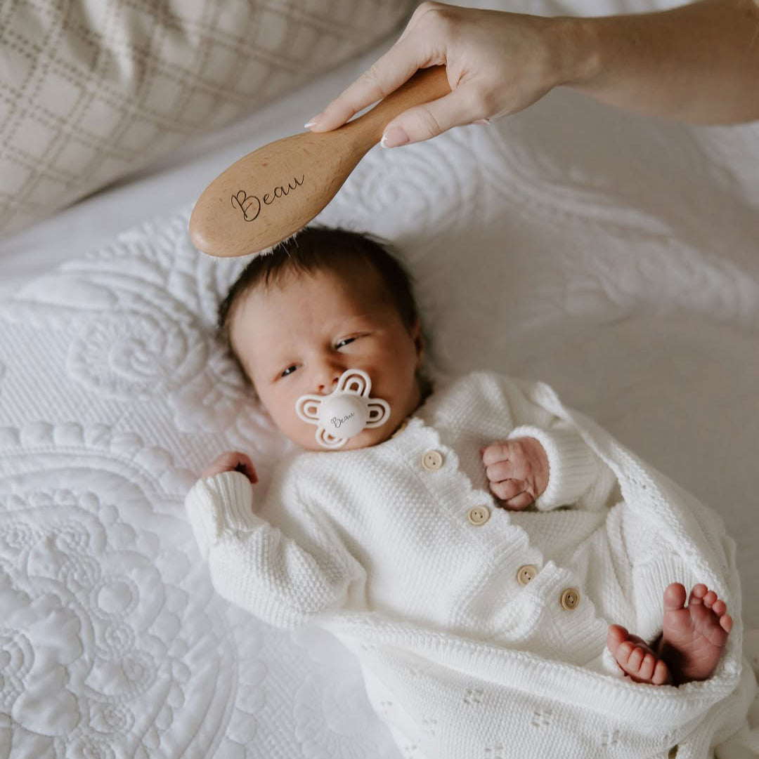 JBØRN Baby Spa Gift Set | Bathrobe, Hairbrush Set & Skincare - Personalisable Baby Products Sold and Personalised by JustBørn