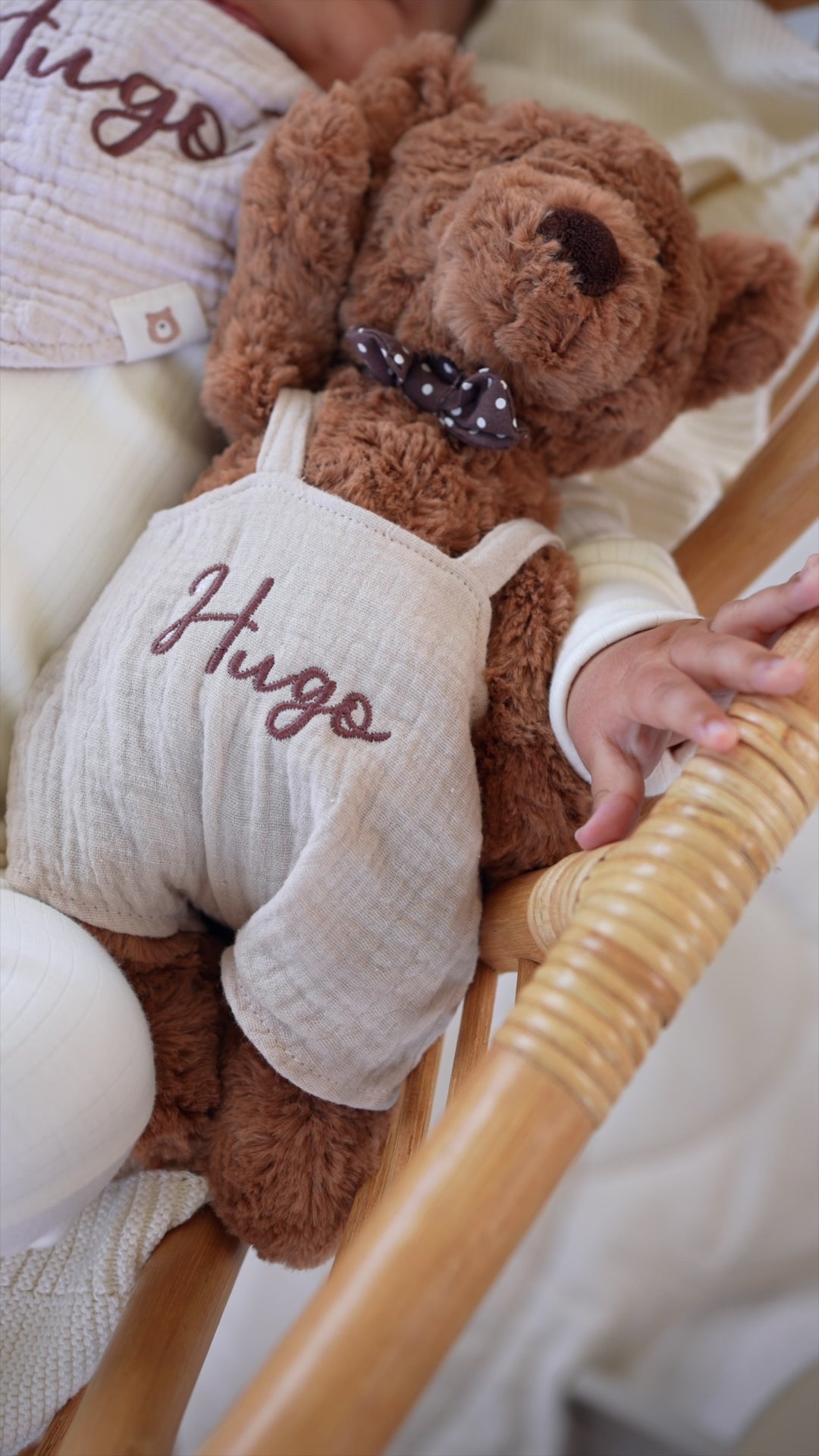 JBØRN Bruine teddybeer gepersonaliseerd knuffeldier voor kinderen (ideaal cadeau voor kinderen van 1-3 jaar)
