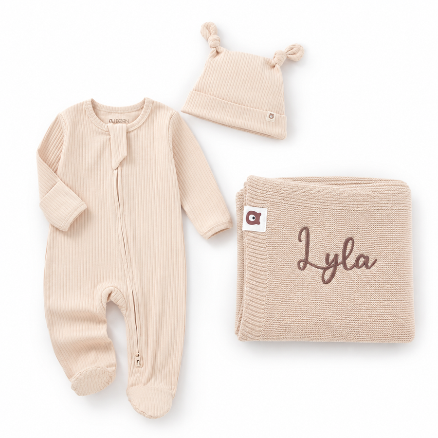 JBØRN Organic Cotton Sleepsuit & Knitted Blanket Set - Personalisable Baby Products Sold and Personalised by JustBørn