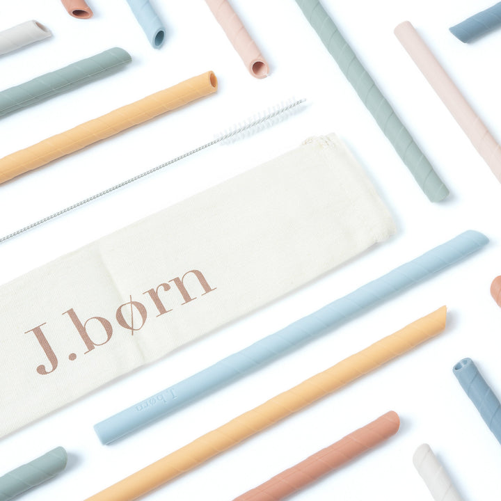 JBØRN Silicone Straws (Straight) x6 with Cleaning Brush & Pouch - Personalisable Baby Products Sold and Personalised by JustBørn
