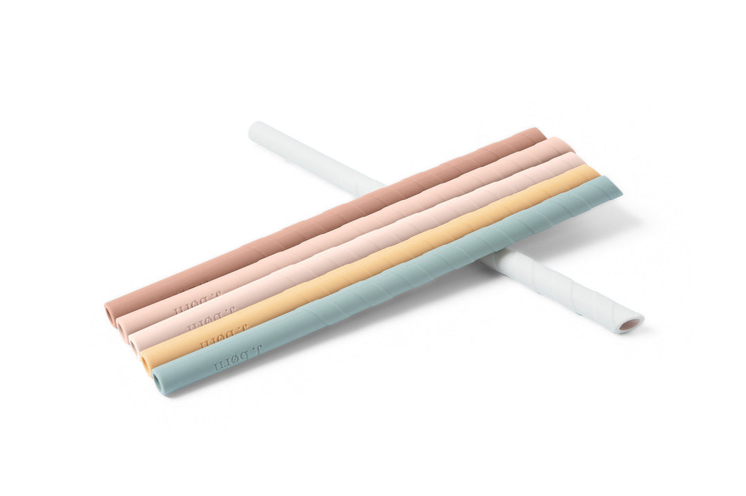 JBØRN Silicone Straws (Straight) x6 with Cleaning Brush & Pouch Blush Mix - Personalisable Baby Products Sold and Personalised by JustBørn